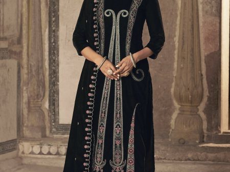 Aastha Fashion Women s Black Velvet Floral Resham Thread with Jari work Kurta with Trouser & Dupatta Sale