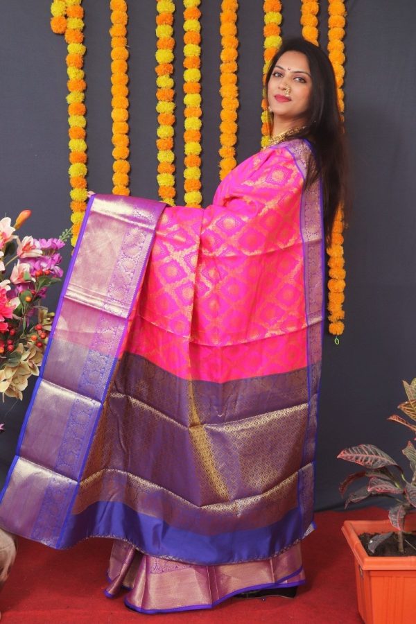 Aastha Fashion Pink Woven Kanjivaram Silk Saree with Blouse Discount