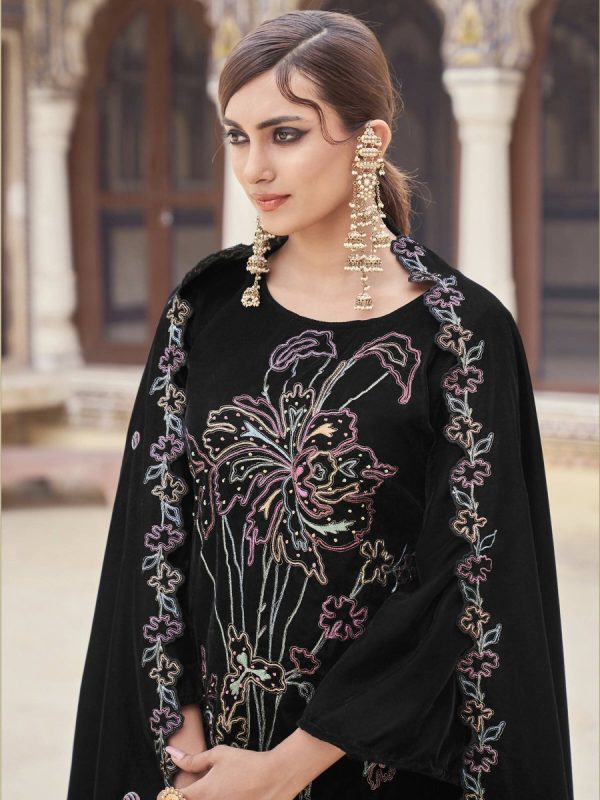 Aastha Fashion Women s Black Velvet Resham Thread with Jari & Sequin Kurta with Trouser & Dupatta Cheap