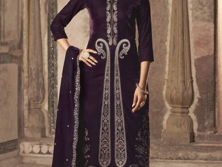 Aastha Fashion Women s Wine Velvet Floral Resham Thread with Jari work Kurta with Trouser & Dupatta Hot on Sale